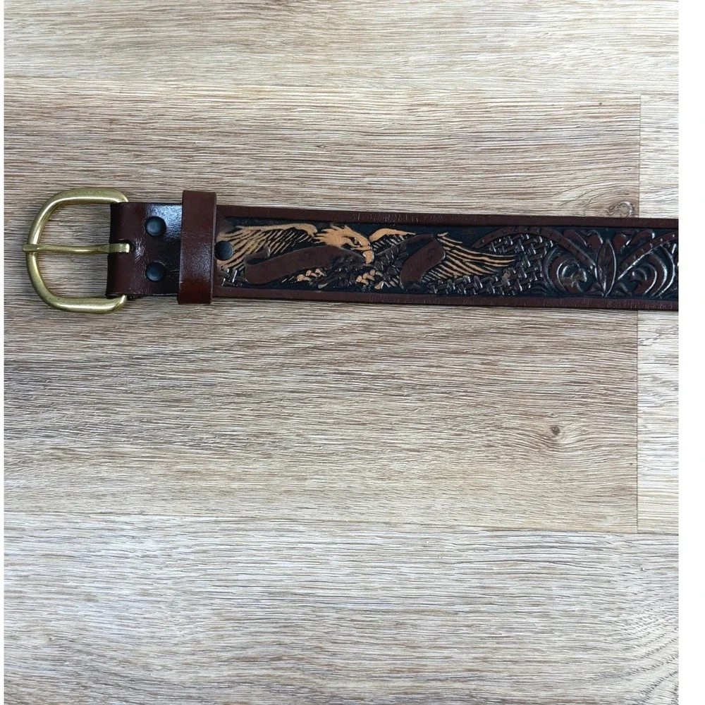 VTG 70''s Wrangler HandTooled Eagle Embossed LeatherBelt Mens 46 (52